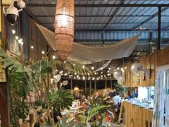 -Jungle Kitchen