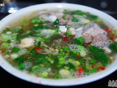-老钟家烤羊排·敦伊阁清真餐厅胡羊焖饼