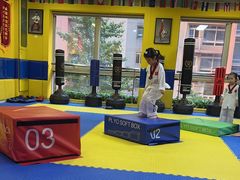 -哈喽实战跆拳道·跳绳·体能(慈云寺馆)