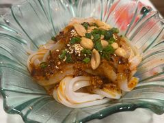 -渝信川菜 · 川味家常菜(财富购物中心店)