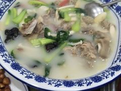 -小四川菜馆(托乐嘉店)