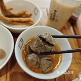 1代30元，4块钱吃一大桌，爽歪歪