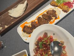 -Efes Turkish & Mediterranean Cuisine 艾菲斯餐厅(陆家嘴店)