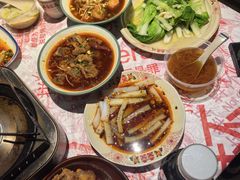 -耙吉吉川味小酒馆(本地人回头店)