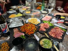 -啊美丽炭火烤肉(滑翔一店)