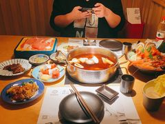 -枝魯枝魯自助料理