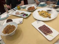 -梅龙镇酒家(南京西路总店)
