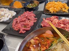 -啊美丽炭火烤肉(滑翔一店)