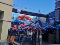 -泡泡玛特POPMART(蓝色港湾店)