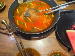 -贵厨酸汤牛肉(花果园国际中心店)