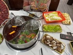 -刘少华贵州小黄牛·鲜牛肉火锅(总店)