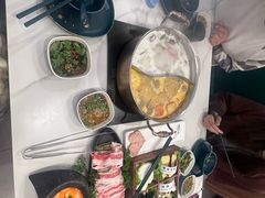 -椰子湾·海南火锅·糟粕醋·椰子鸡(正大广场店)