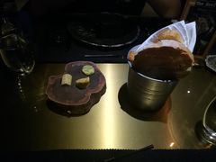 餐前包-AZUL by FUEL蓝色·法式酒馆(琶醍店)