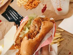 麦辣鸡腿汉堡经典中薯条套餐-麦当劳(领展中心城店)