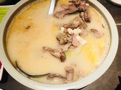 鸭架豆腐汤-金鸭季·北京烤鸭(深业上城店)