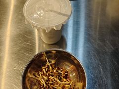 -北门胜利牛肉串·铁签酱爆烤肉