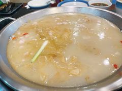 -老来福·非遗酸汤兔(凯旋路店)