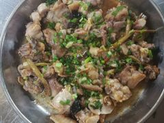 铜盘蒸鸡-润记农家菜