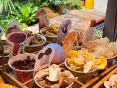 -菌自由丨野生菌火锅特色庭院餐厅(丽江古城店)