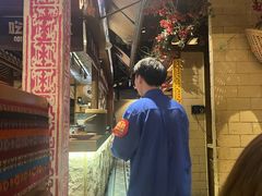 -吃饭皇帝大(长宁龙之梦店)