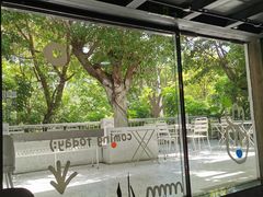 -ADO KAFE(大学城店)