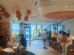-麦当劳(宝龙店)