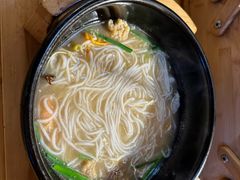 -勺子米线·云南传统小吃市集(四方街店)