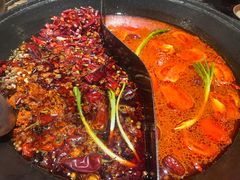 -周小明火锅(黑金冠社区店)