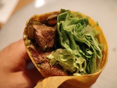 煎牛里脊卷饼-Moka Bros 摩卡站(西单大悦城店)