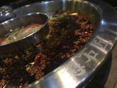 -憨石匠鲜菜土火锅(昆都店)