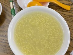 小米粥-金城包子牛肉灌汤包(台东四路店)