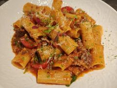 -LESCEDARS Brasserie Bistro香柏树