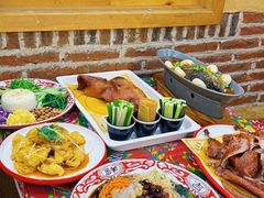 -闯关东东北农家菜(崂山石老人店)