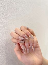 -QHOUSE美甲美睫