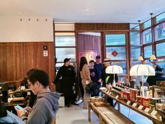 -银米·云南传统过桥米线(双廊黑金冠店)