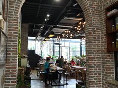 大堂-桉树林A coffee 森林餐厅(三圣乡店)