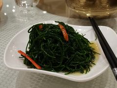 红椒炒沙葱-巴扎美食·新疆菜·西域歌舞表演餐厅(新疆大厦店)