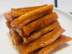 酱萝卜-阿莉餐厅(枣阳路店)