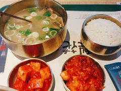 梨花牛肉汤-梨花牛肉汤饭(仁恒伊势丹店)