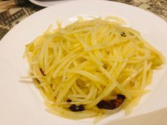 -十二饭点·川菜(北站圆融店)