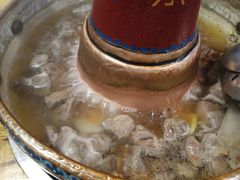 -毛辣果·贵州红酸汤牛肉火锅(西单店)