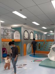 -孩子王童乐园(吾悦广场店)