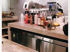 -BE NORMAL CAFE(霞溪路店)