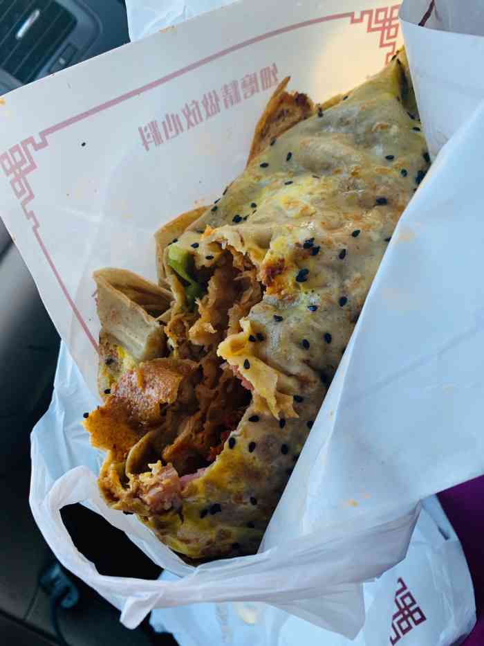 姜皇后煎饼(欢乐谷店)-"下午时间到他家来买个煎饼尝一尝,他家主打.