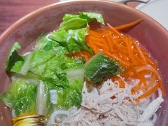 土鸡丝鸡汤米线-云海肴·汽锅鸡·云南菜(美罗城店)