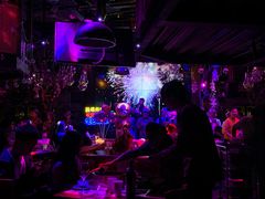 -胡桃里音乐酒馆(环亚凯瑟琳广场店)