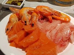 -天伦松鹤大饭店·欣妮咖啡