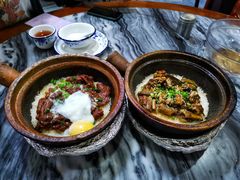 窝蛋牛肉饼煲仔饭-红星光发煲仔饭(文海店)