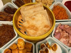 -静之湖湖畔餐厅