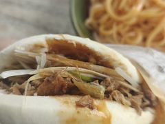 -烤鸭肉夹馍鸭汤店